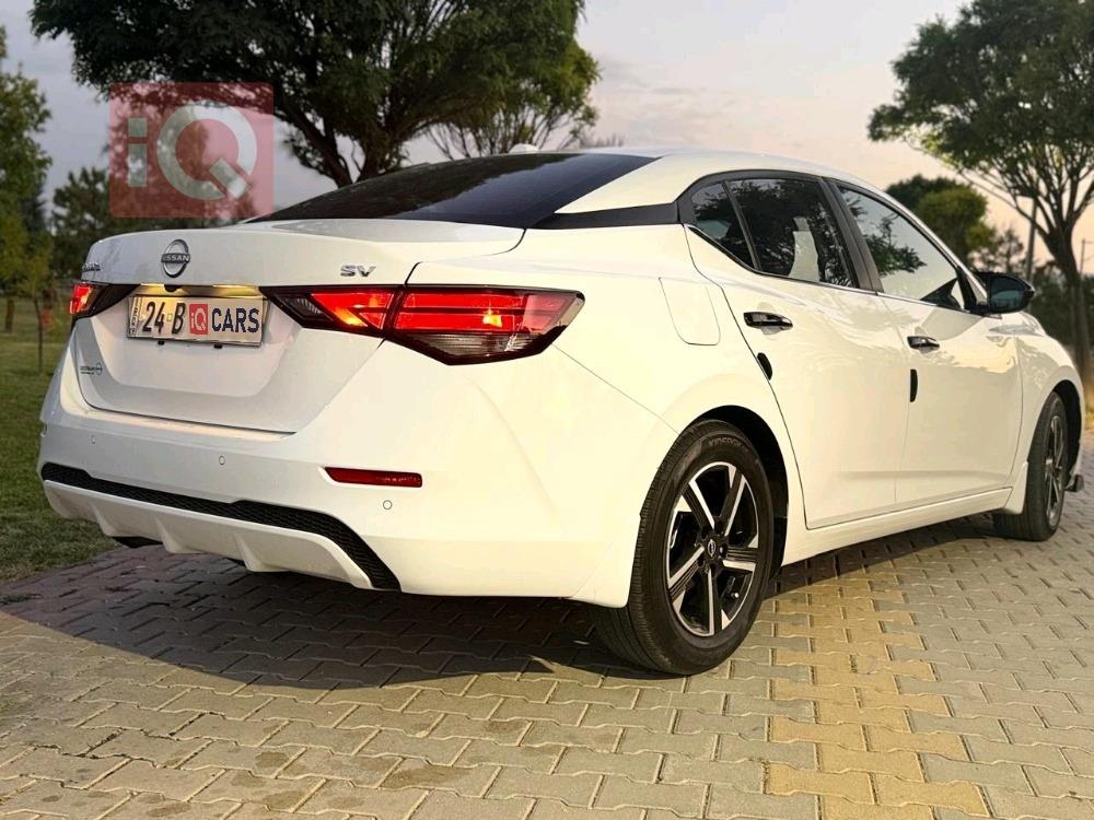 نيسان سنترا